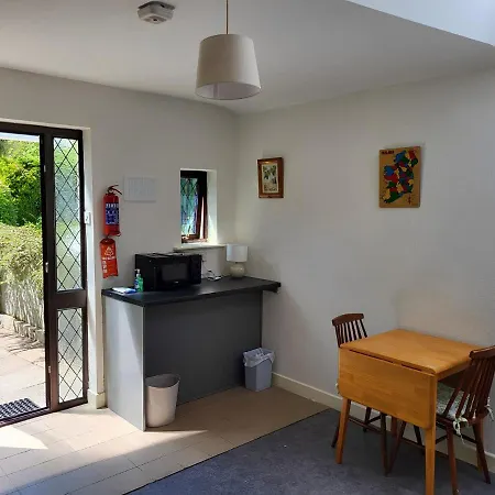 Дом отдыха Oak 3 Km From Rock Of