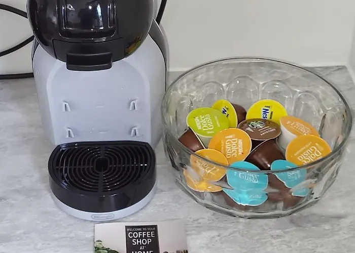 Oak 3 Km From Rock Of *